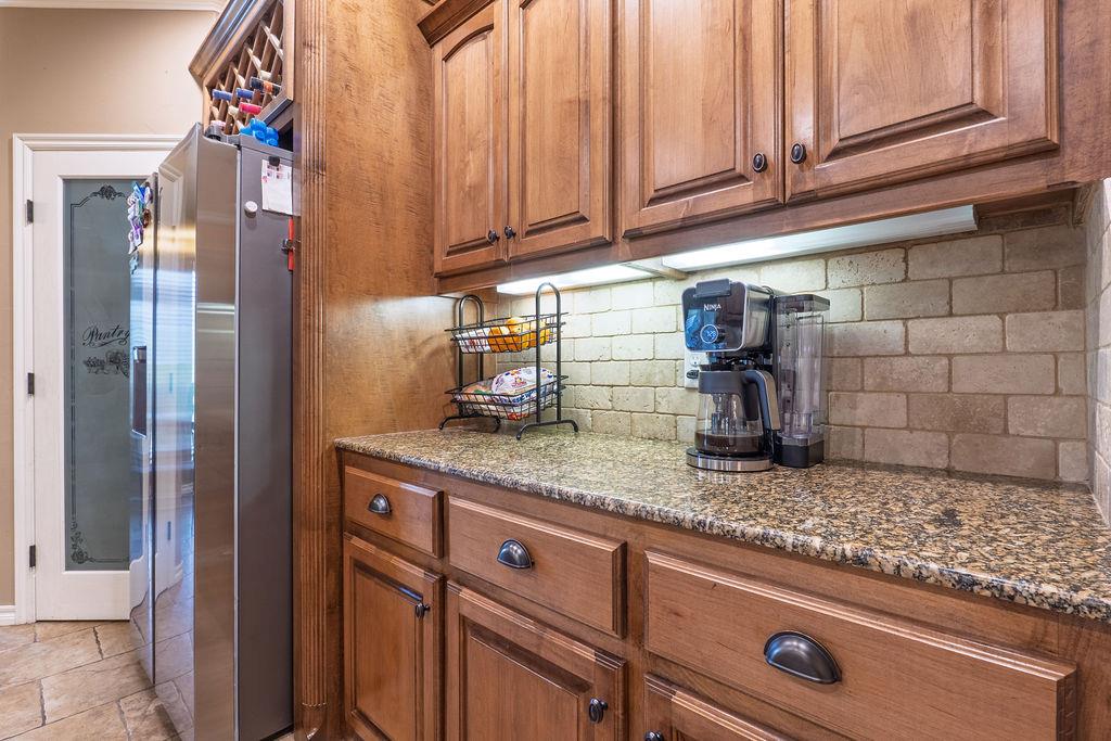1712 Pecan Crossing Drive
