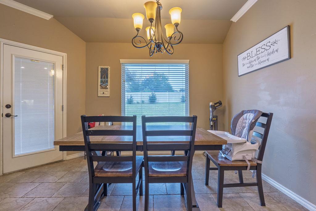 1712 Pecan Crossing Drive