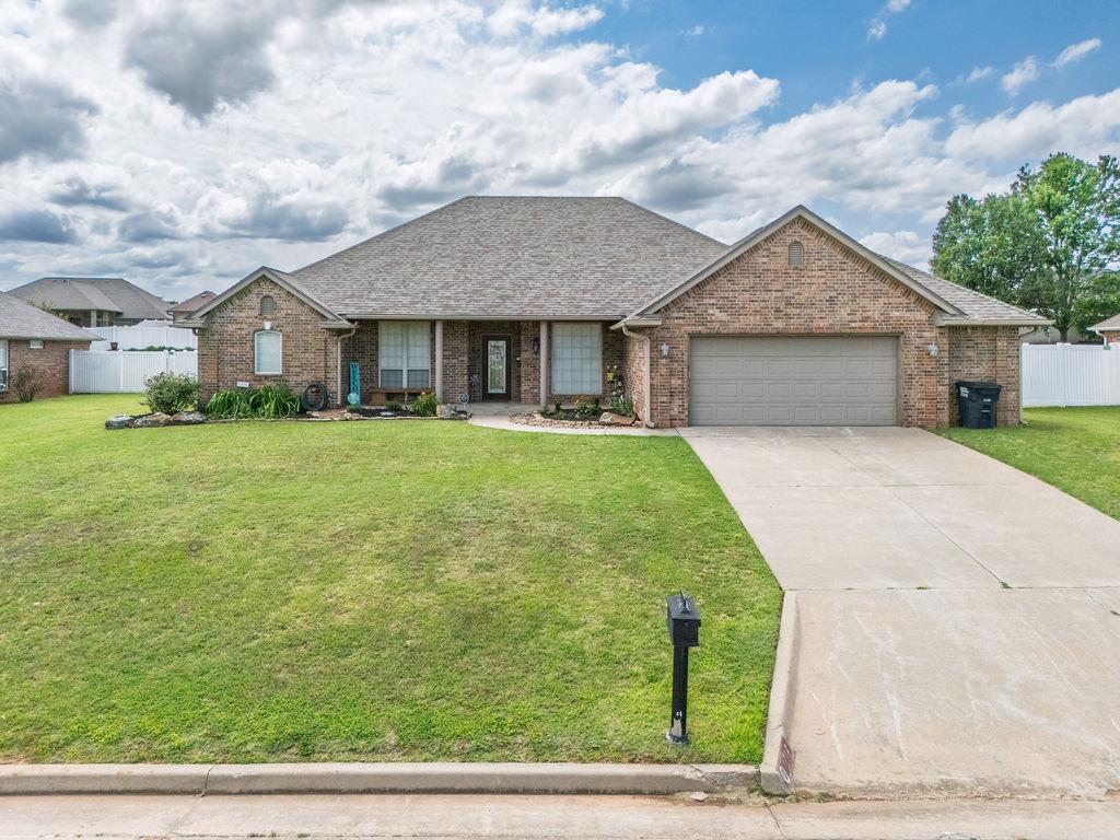 1712 Pecan Crossing Drive