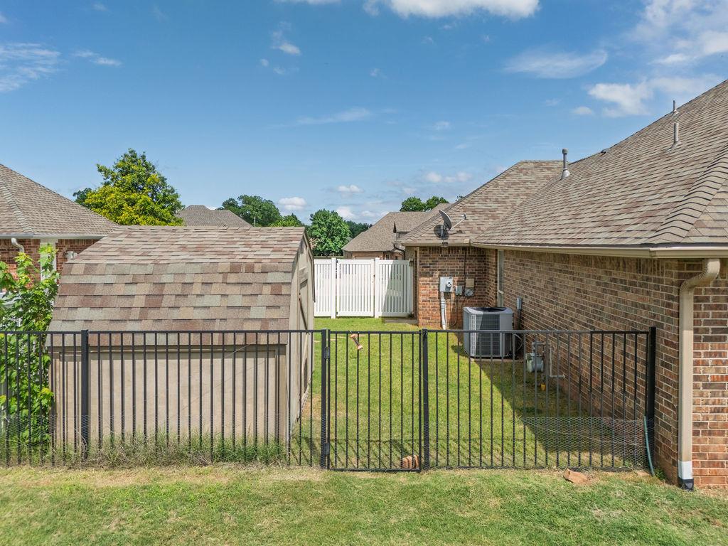 1712 Pecan Crossing Drive