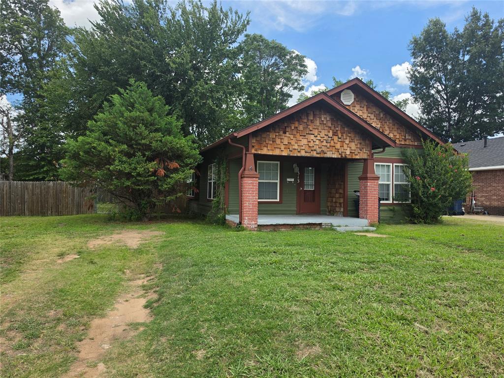 1313 N Beard Avenue