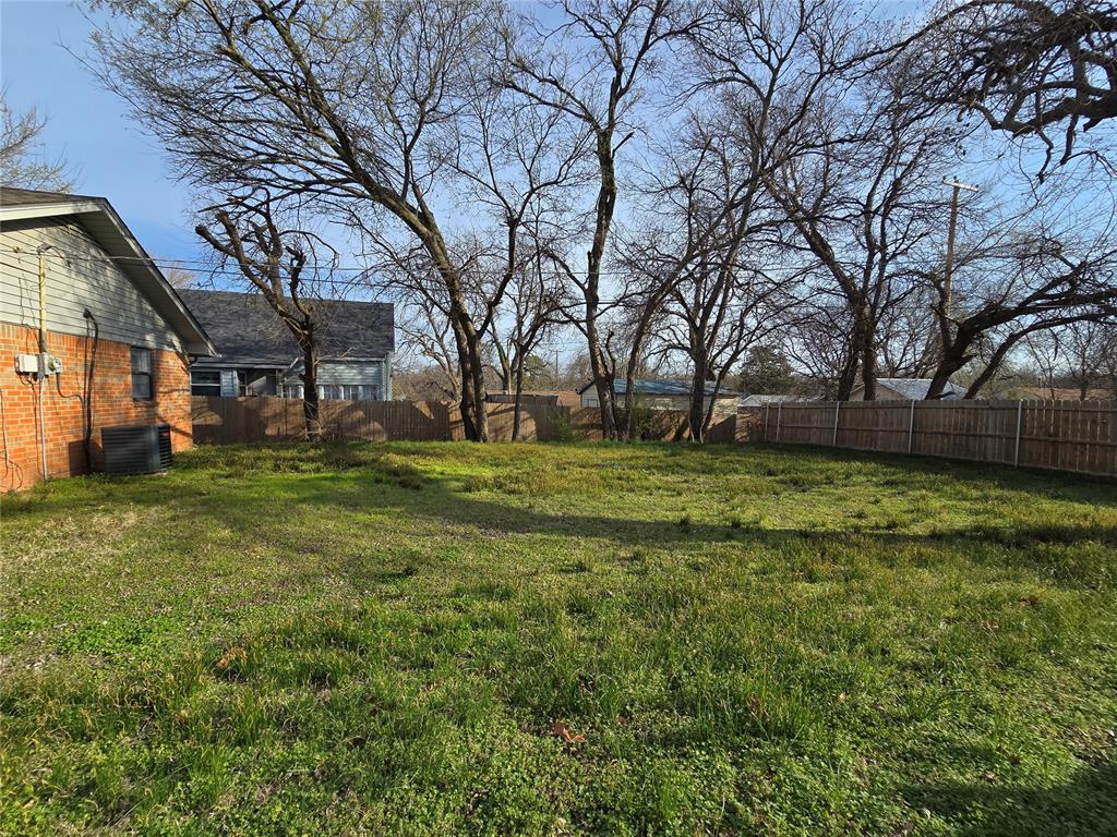 807 N Beard Avenue