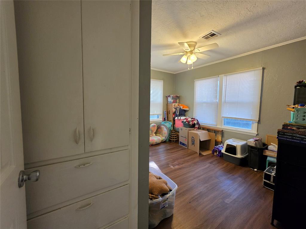 309 N Roosevelt Avenue