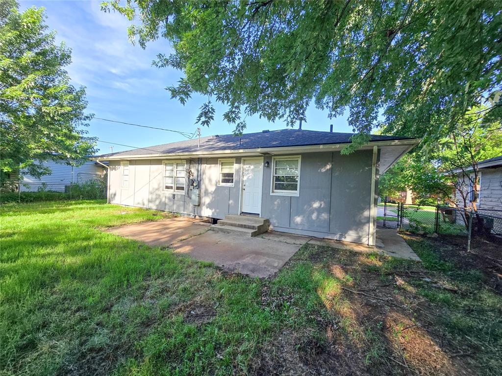 1413 N Sherry Lane