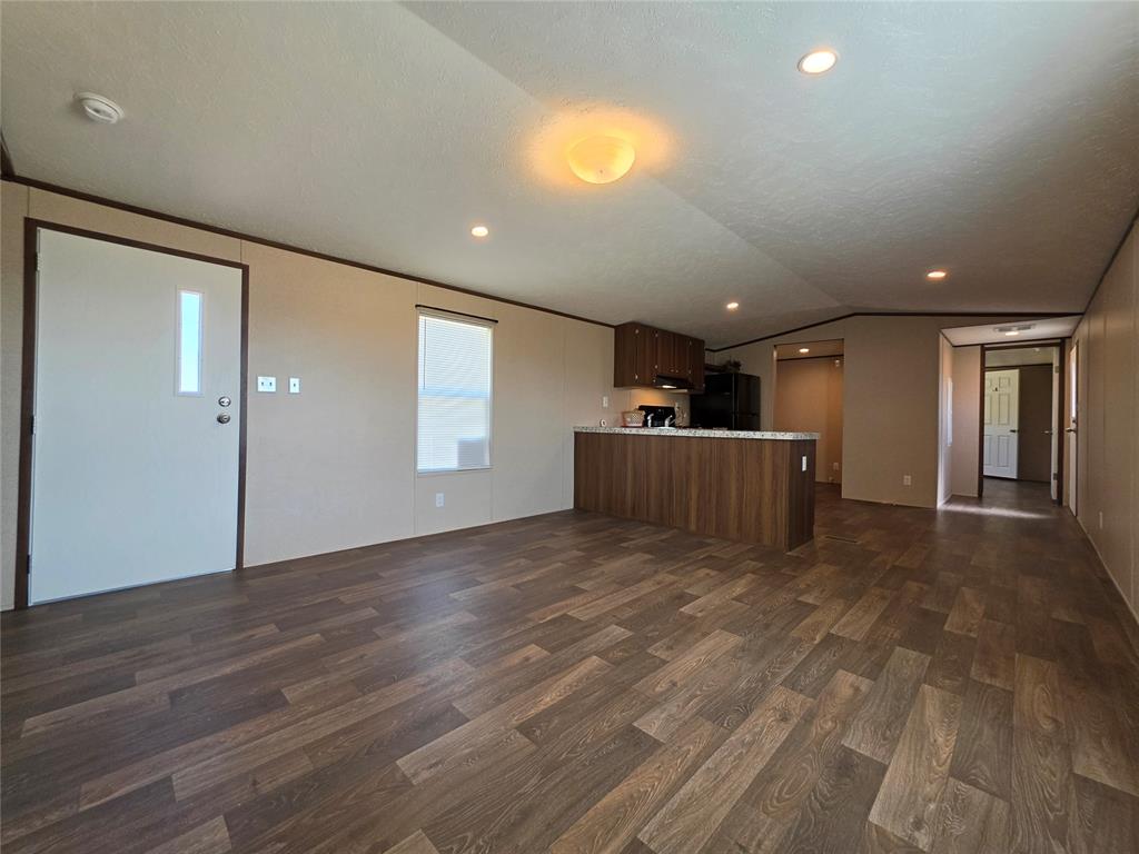 8607 N Bryan Road