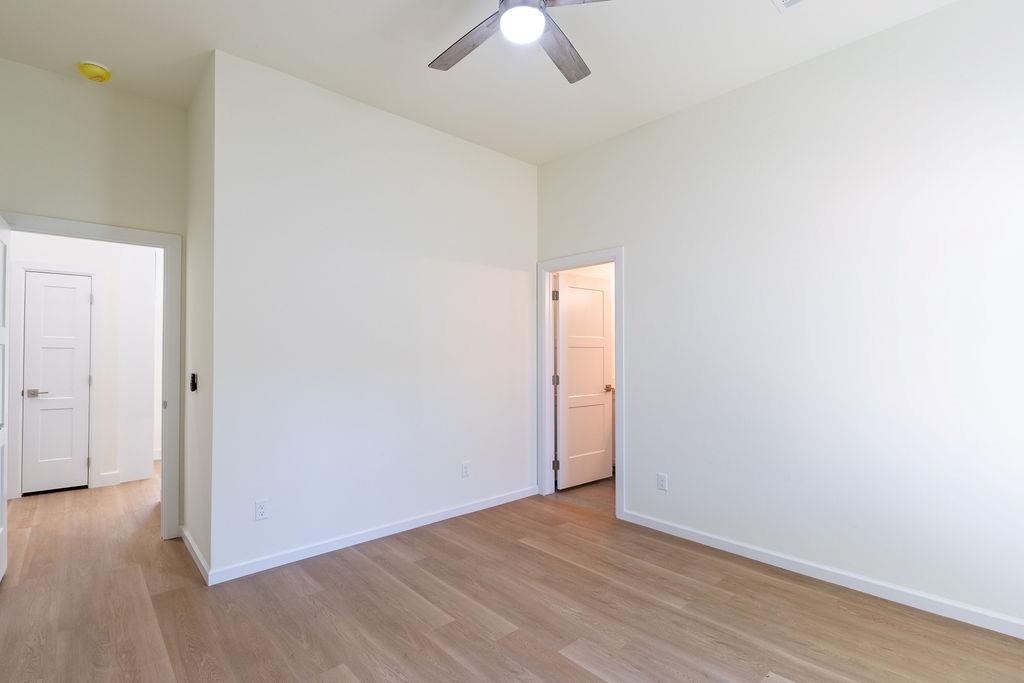 820 W Locust Street