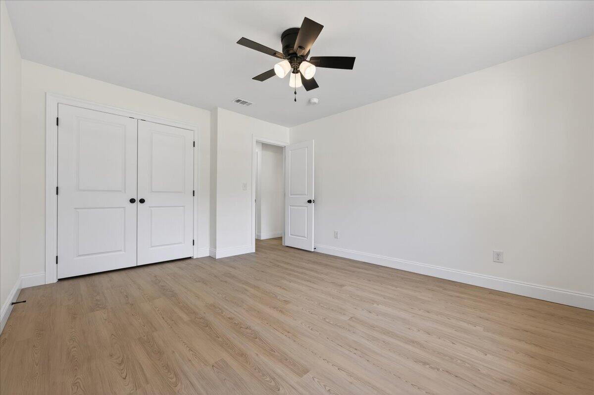 1467 Live Oak Street