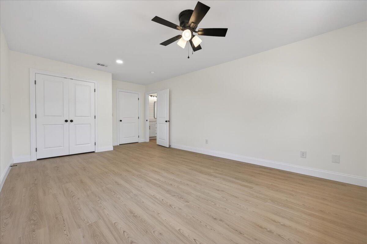 1467 Live Oak Street