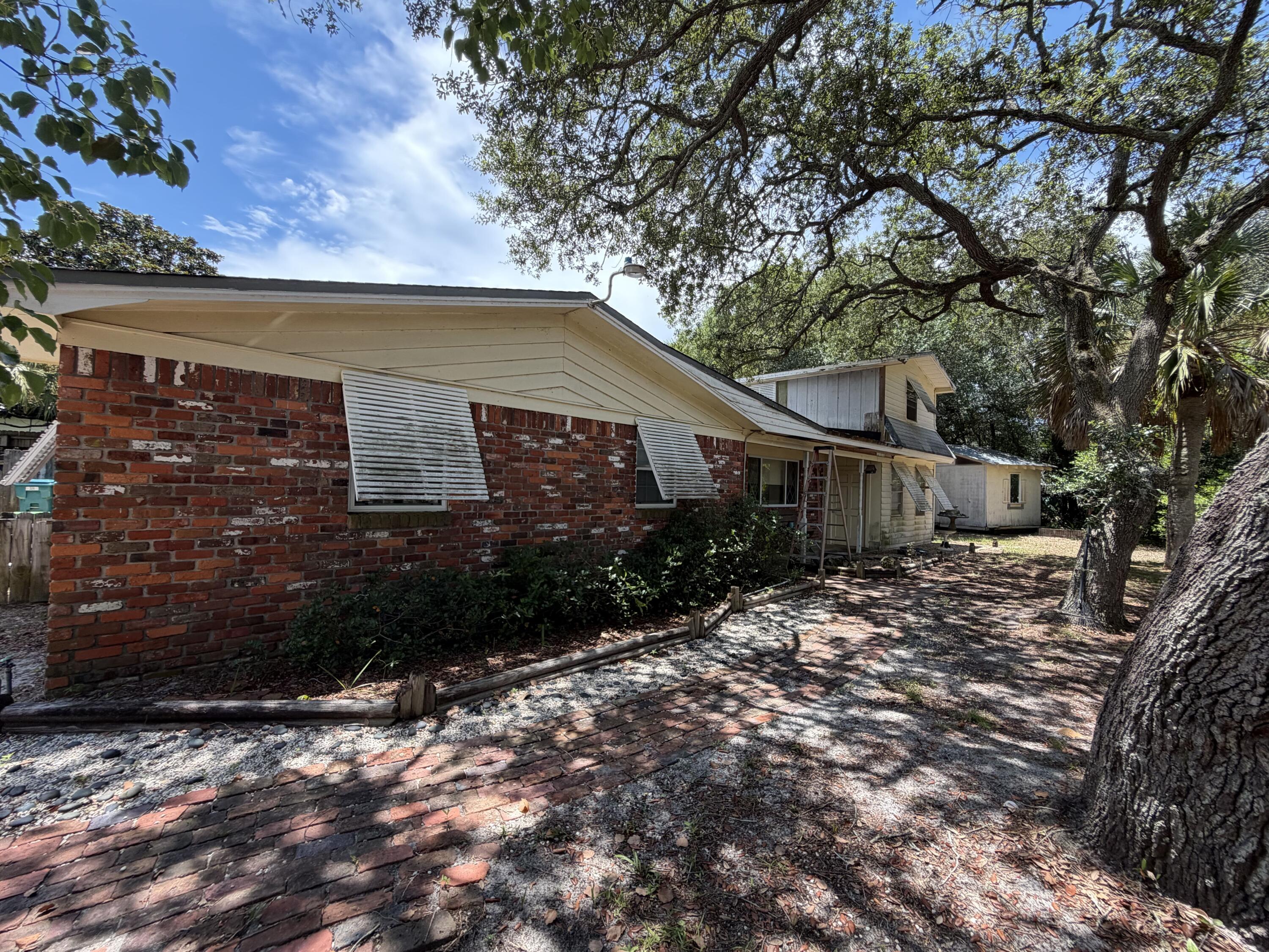 300 Sibert Avenue
