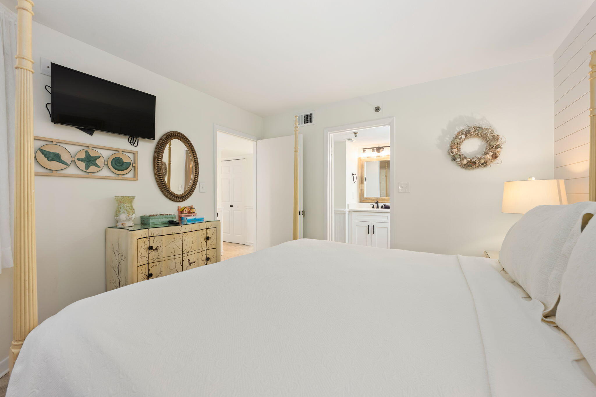 381 Santa Rosa Boulevard UNIT C611