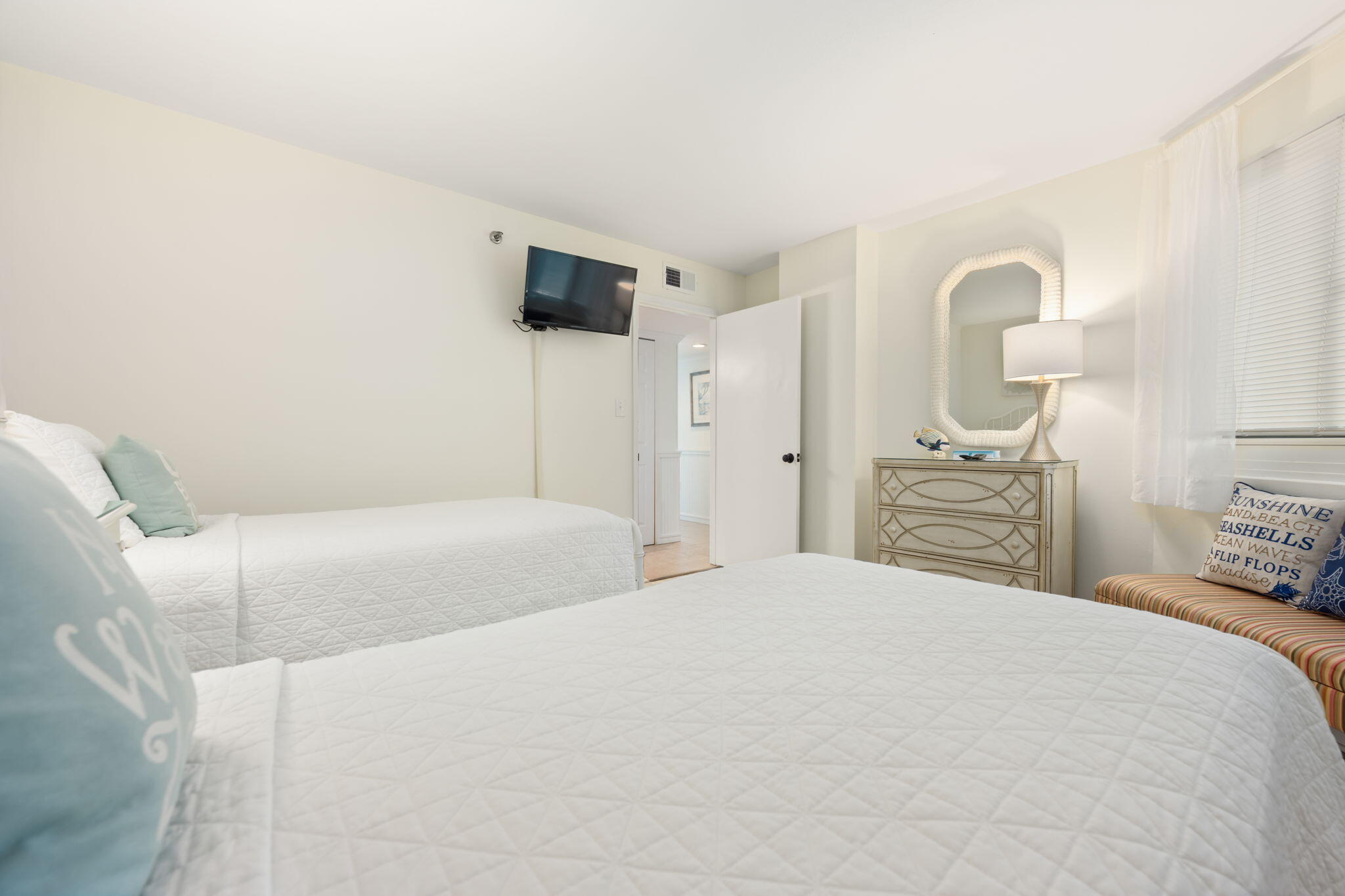 381 Santa Rosa Boulevard UNIT C611