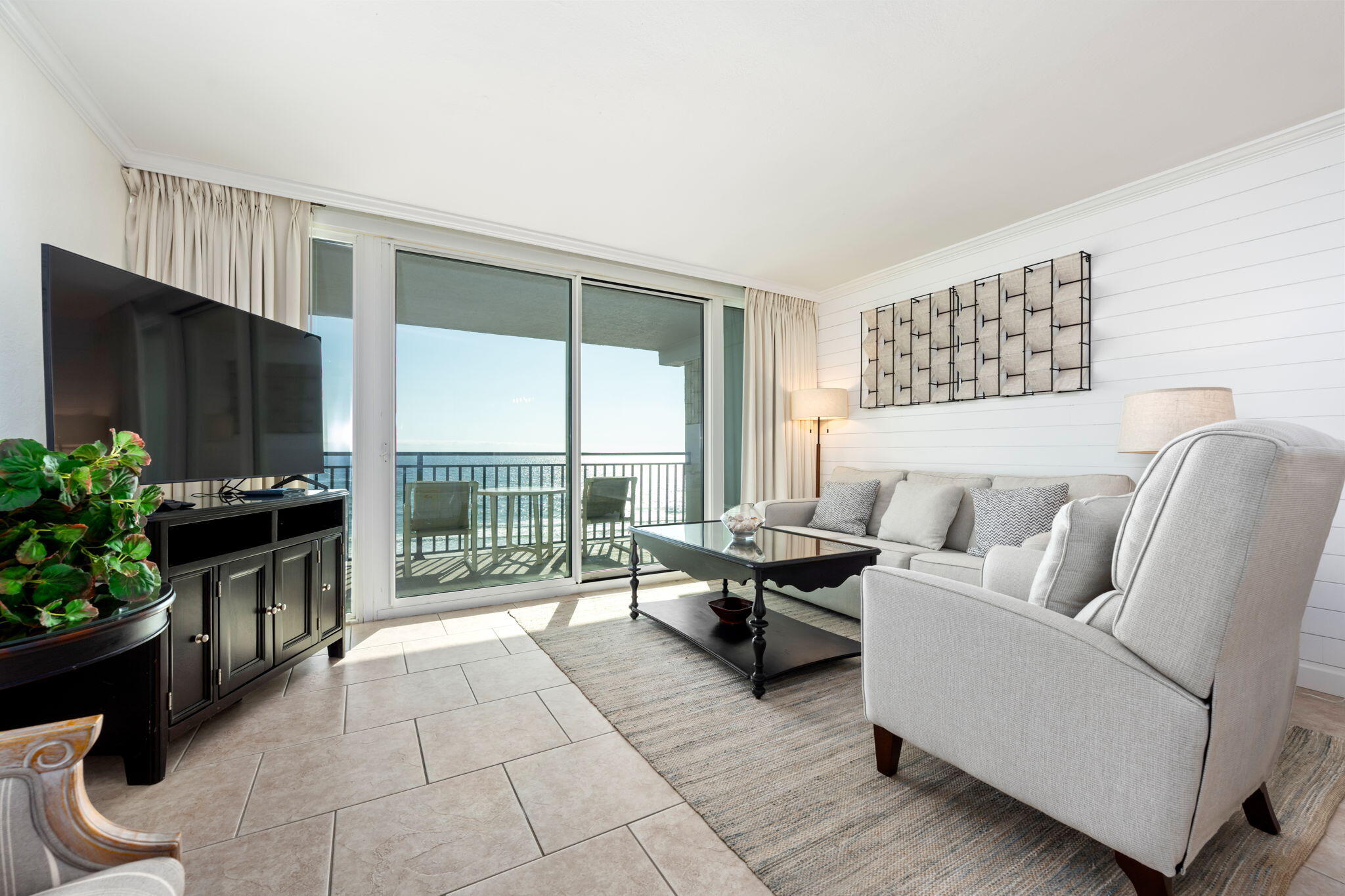 381 Santa Rosa Boulevard UNIT C611