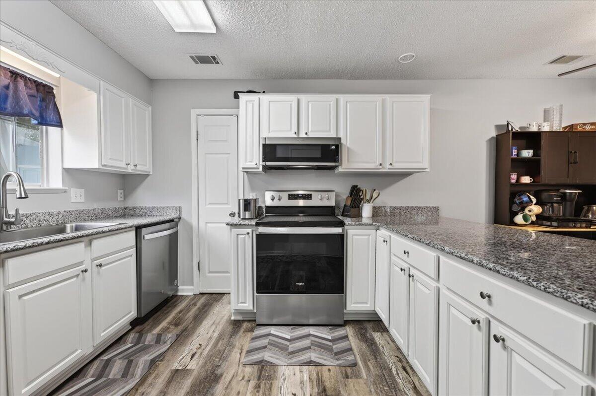126 Summit Court