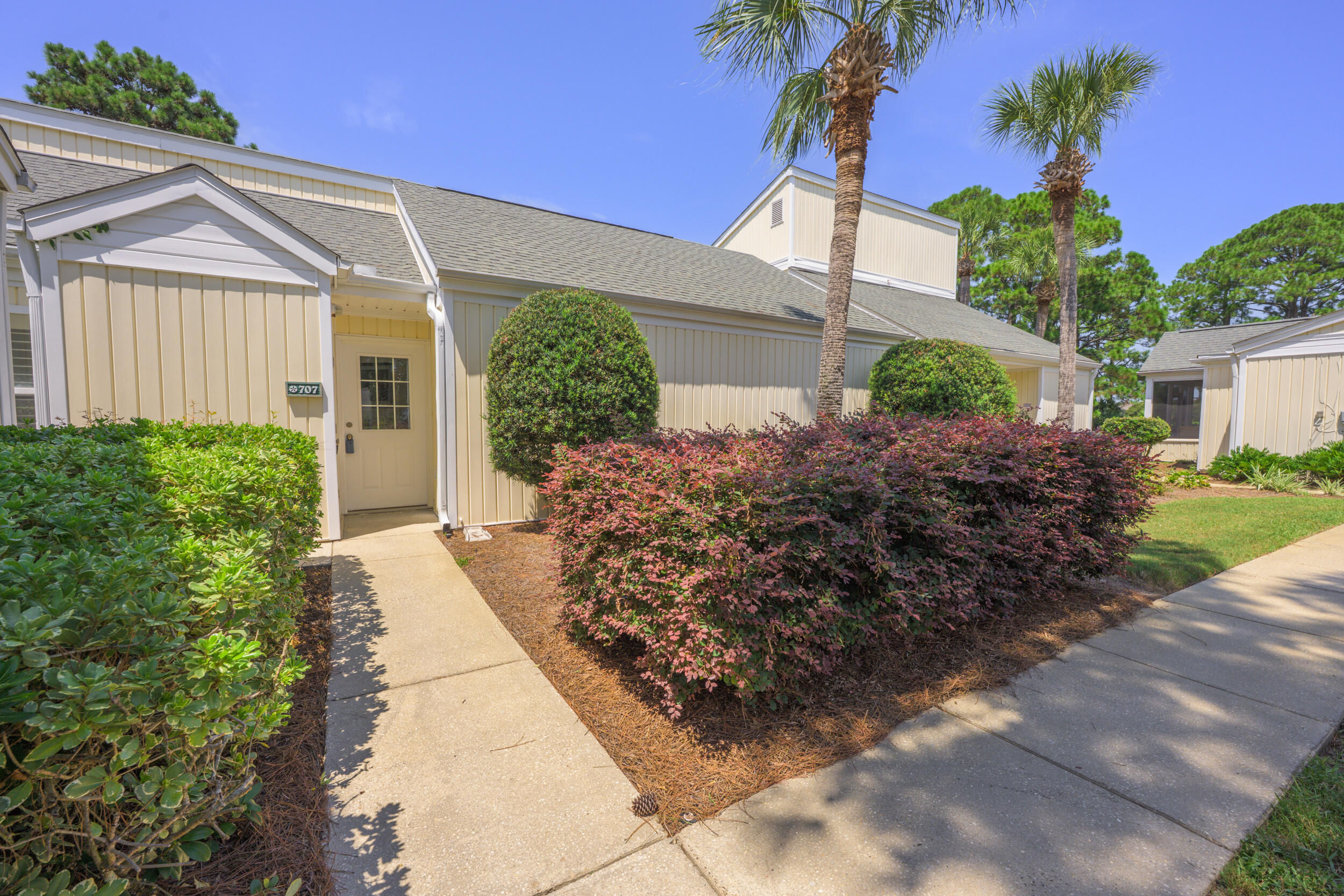 707 Sandpiper Drive, # 10670