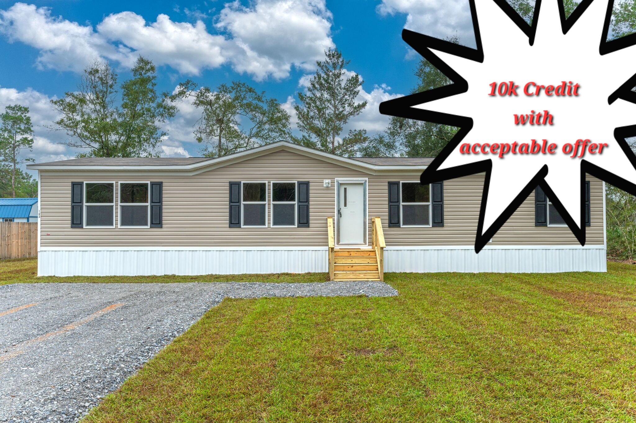 143 W Snowdrop Street, DeFuniak Springs