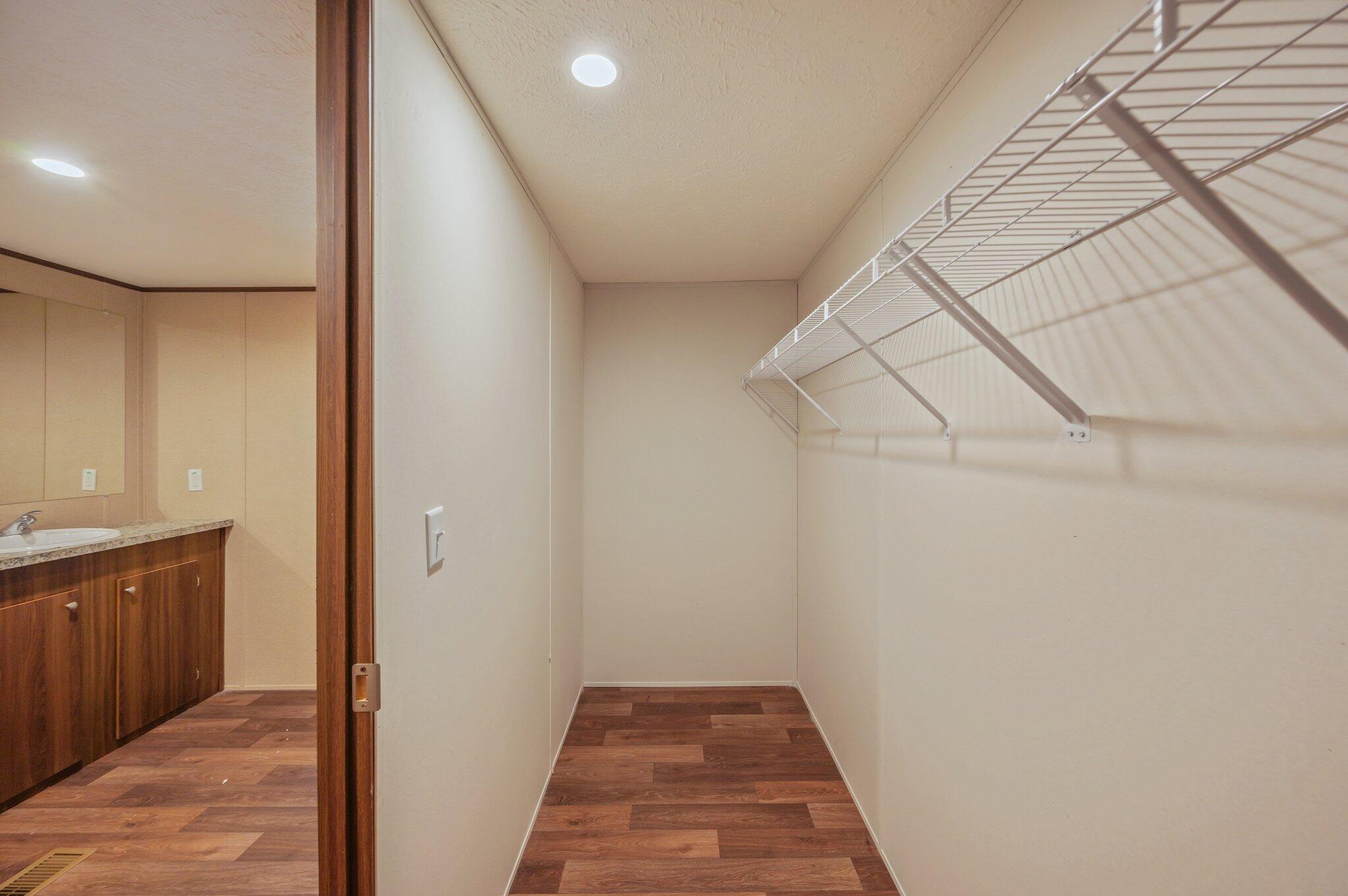 143 W Snowdrop Street, DeFuniak Springs