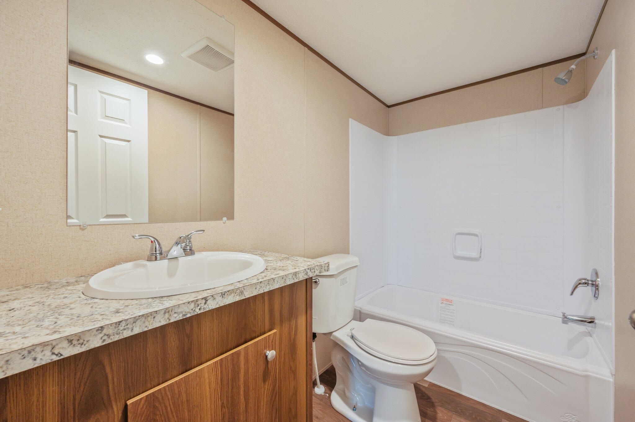 143 W Snowdrop Street, DeFuniak Springs