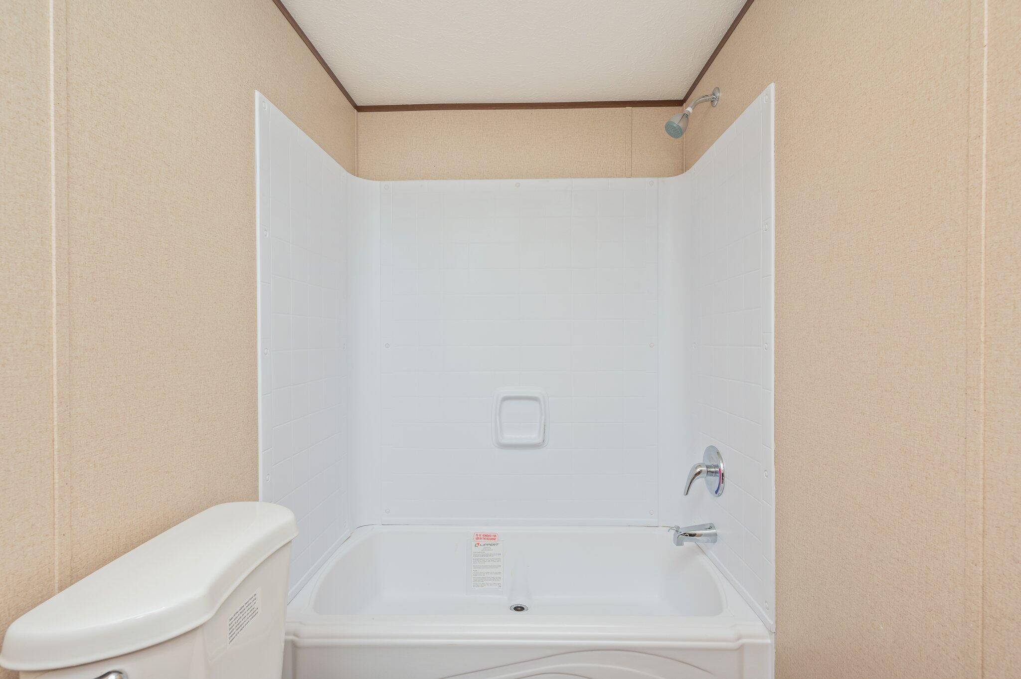 143 W Snowdrop Street, DeFuniak Springs