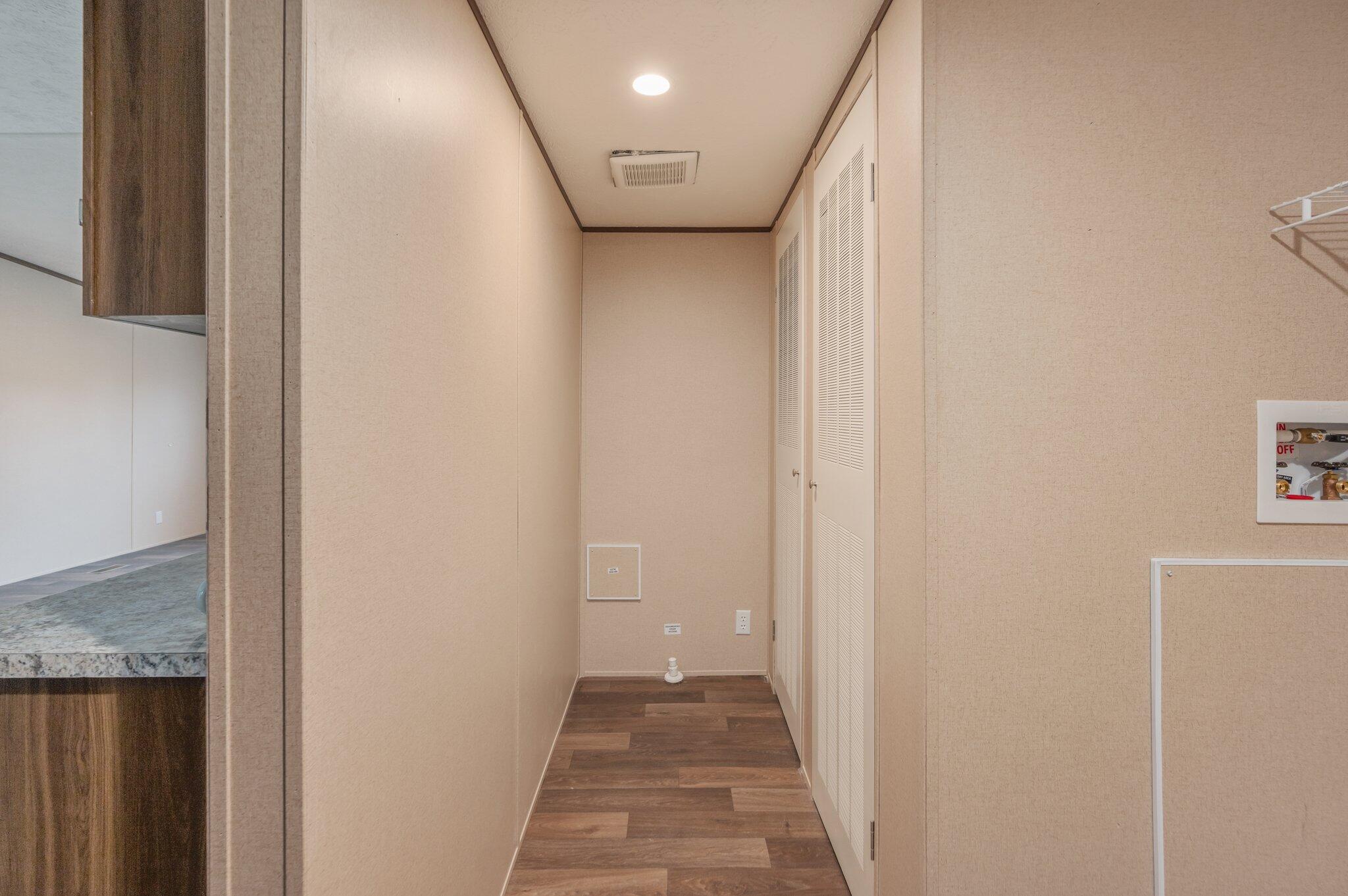 143 W Snowdrop Street, DeFuniak Springs