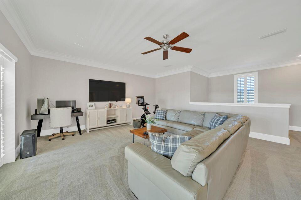 298 Ketch Court