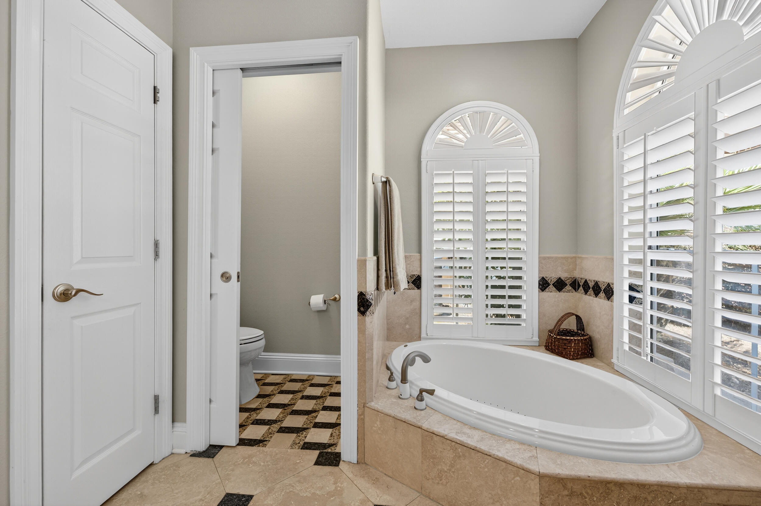 298 Ketch Court