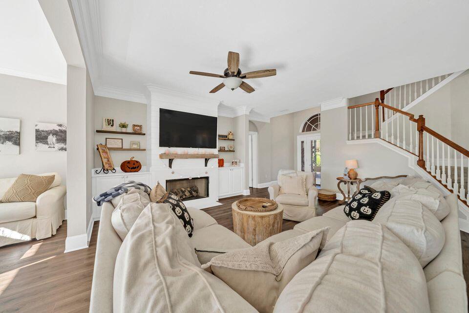298 Ketch Court