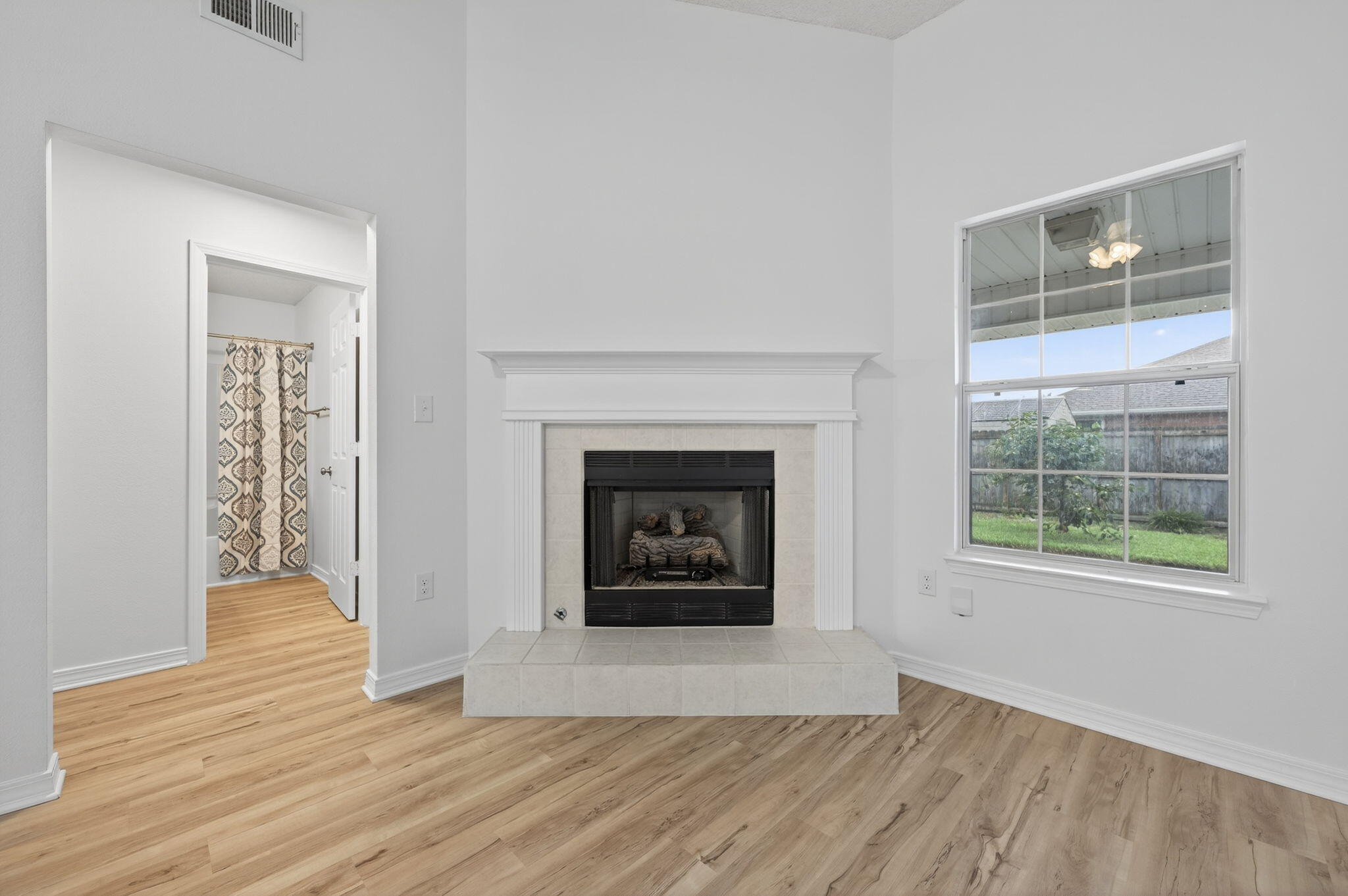 1608 Sutton Place