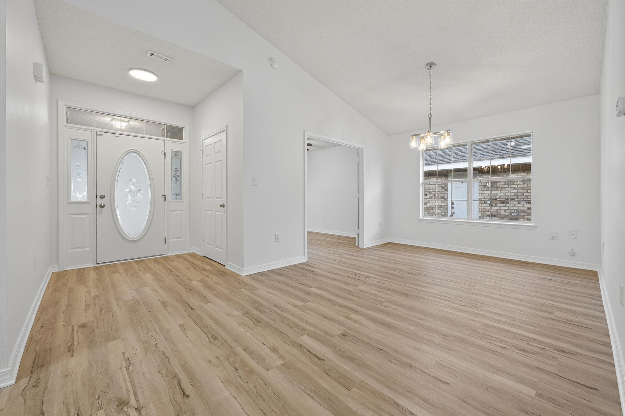 1608 Sutton Place
