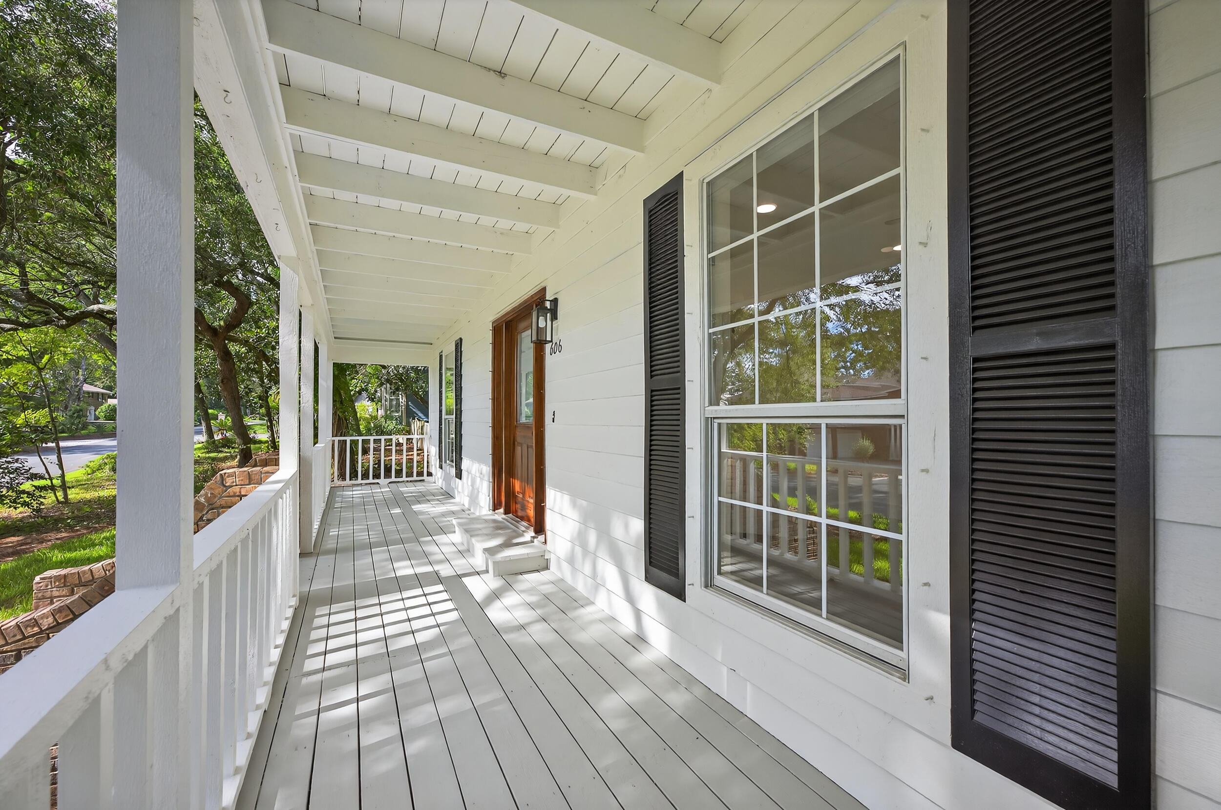 606 Nelson Point Road