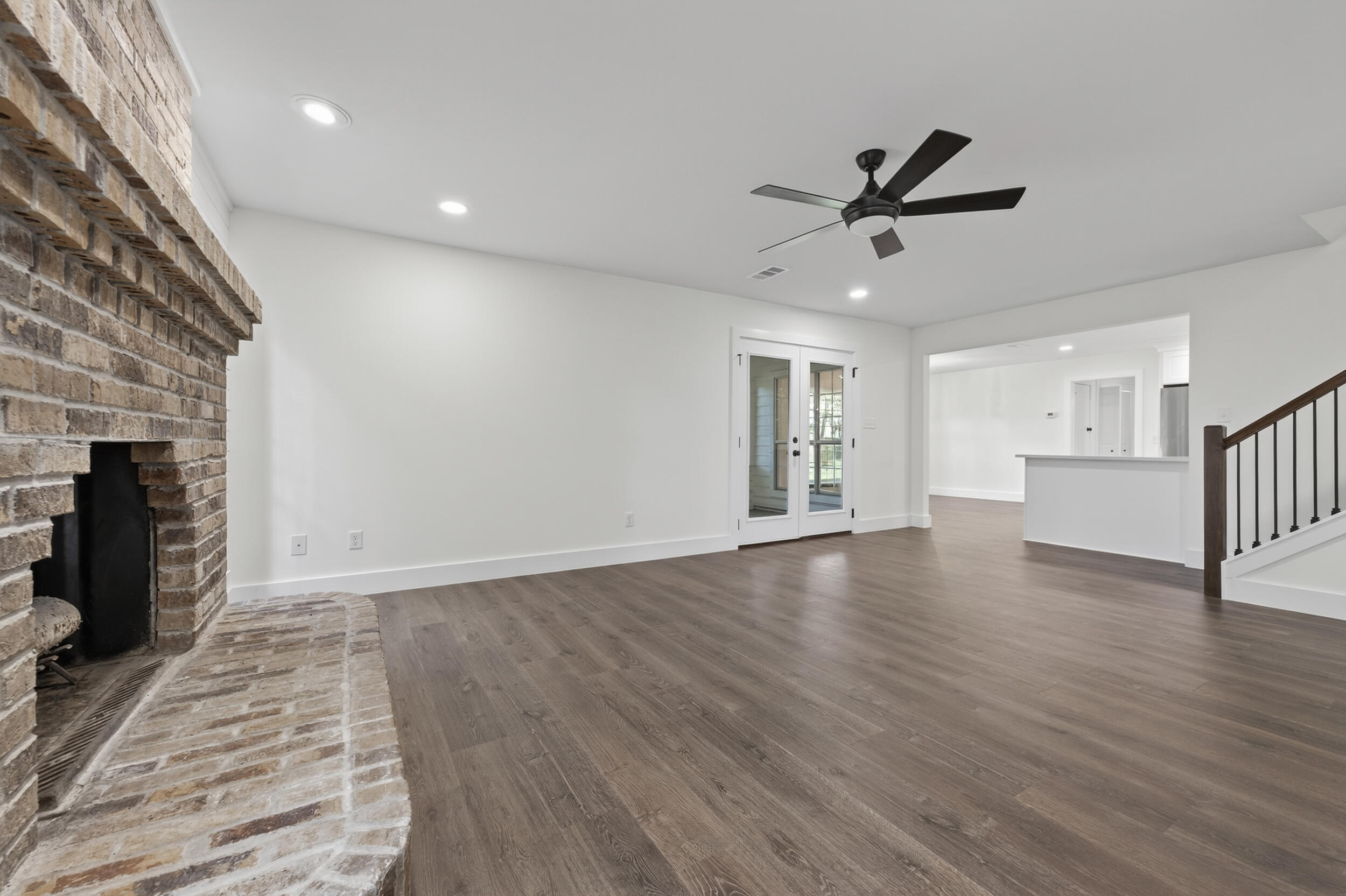 606 Nelson Point Road