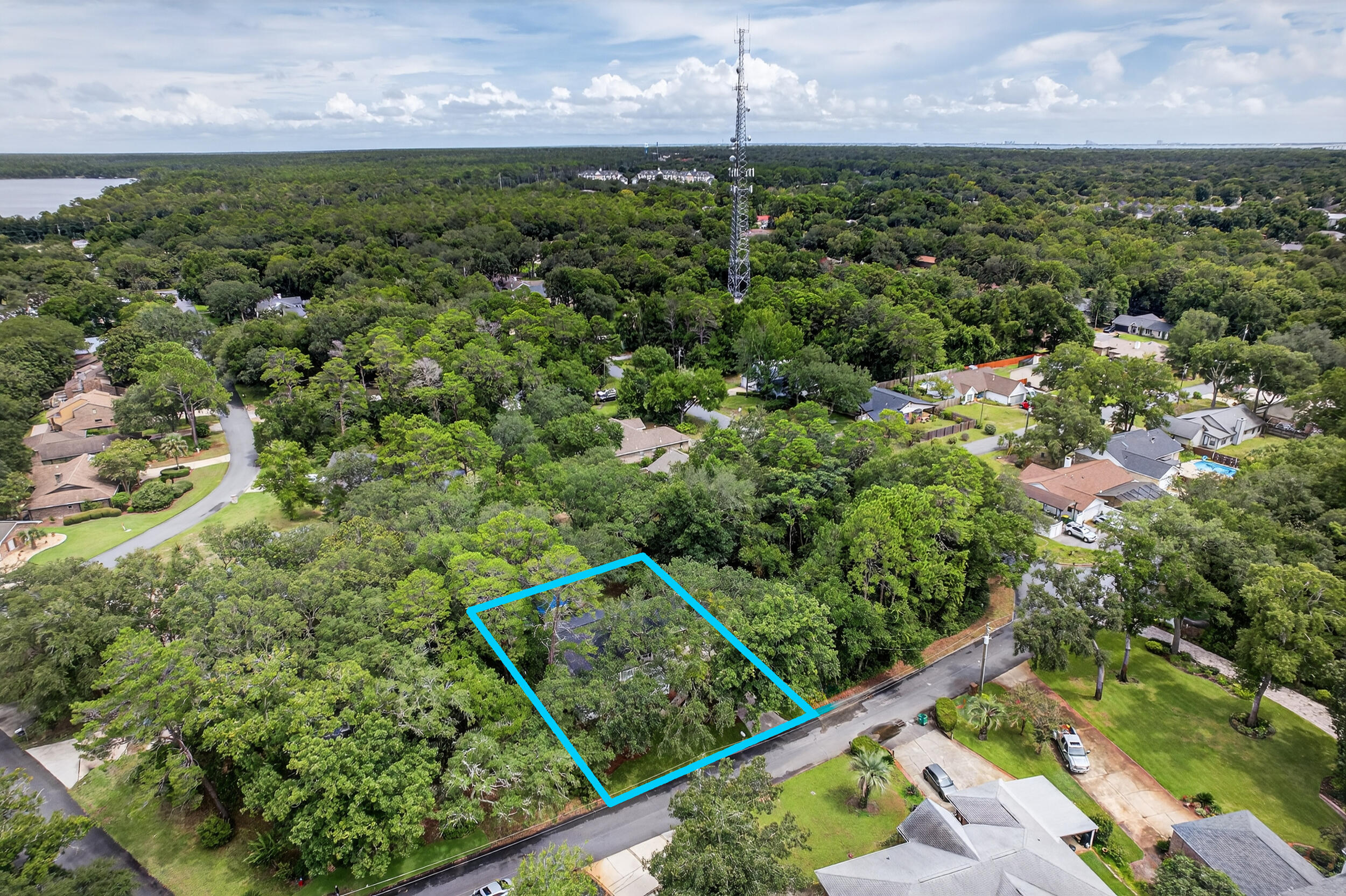 606 Nelson Point Road
