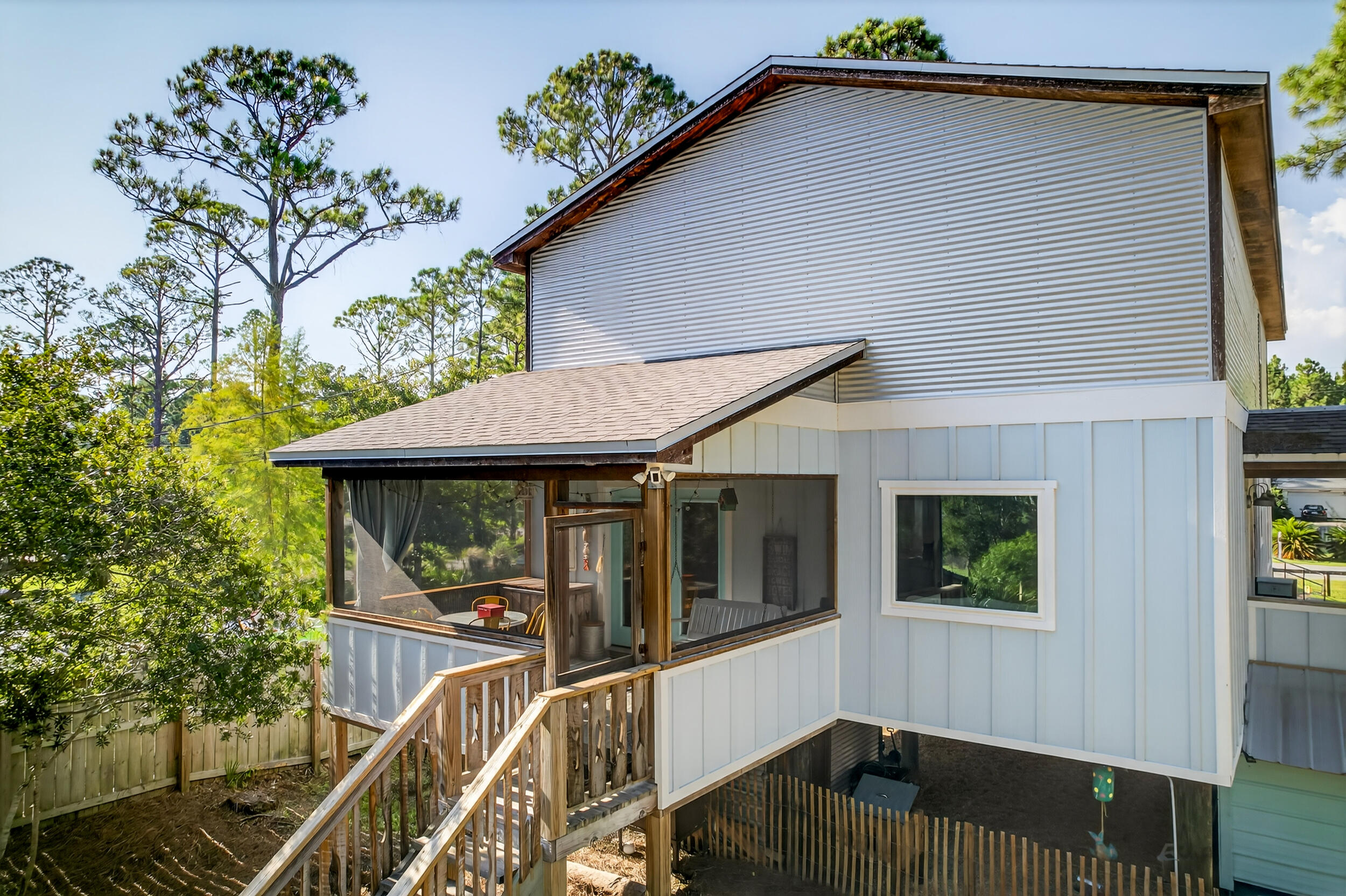 81 W Nursery Road