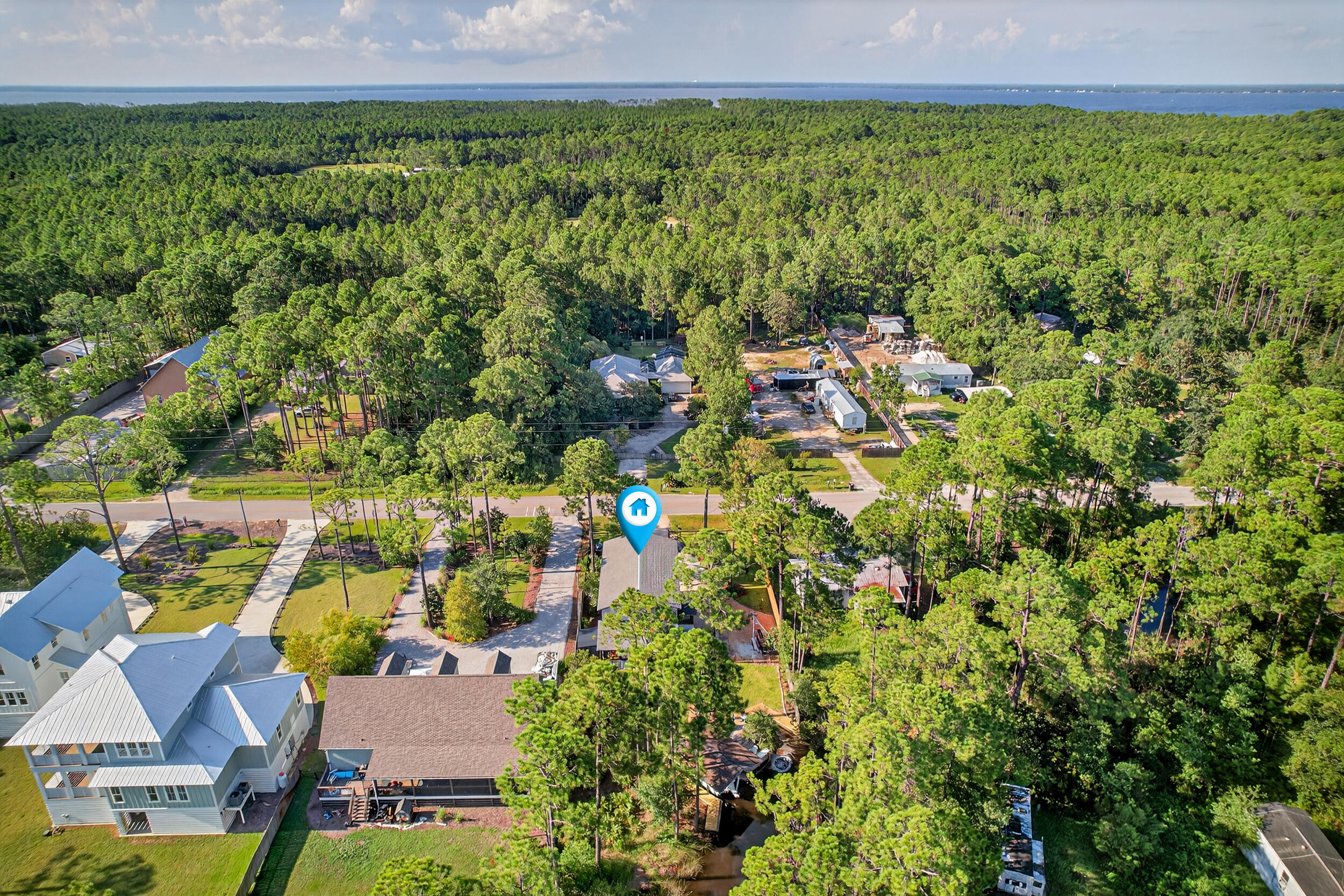 81 W Nursery Road