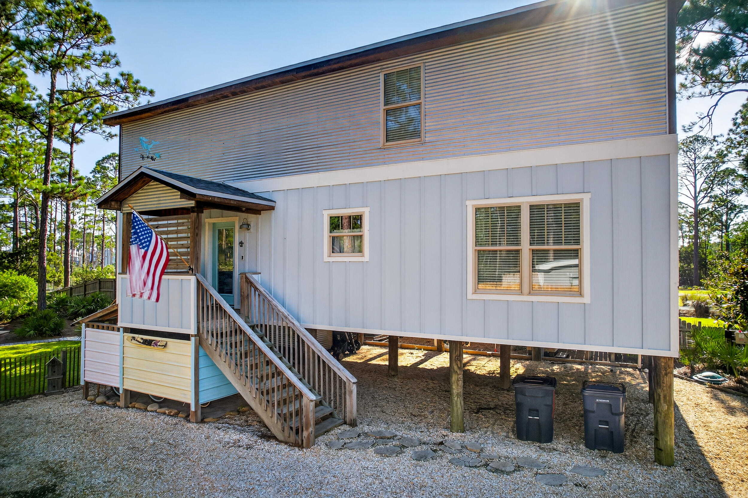 81 W Nursery Road
