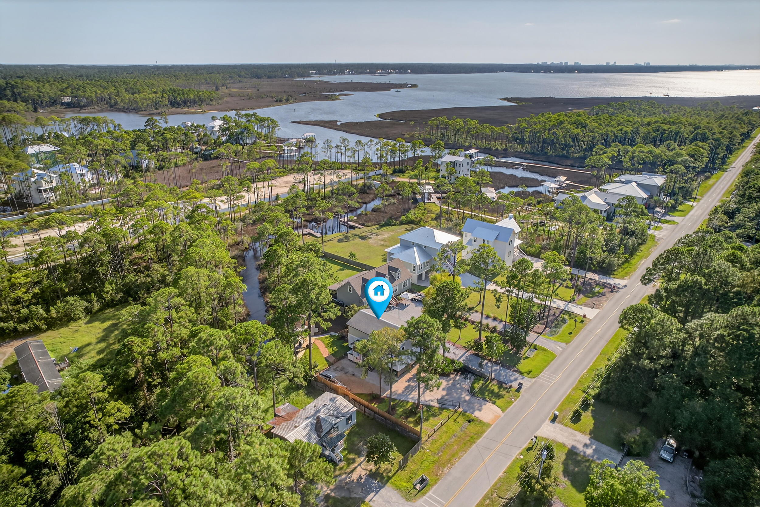 81 W Nursery Road