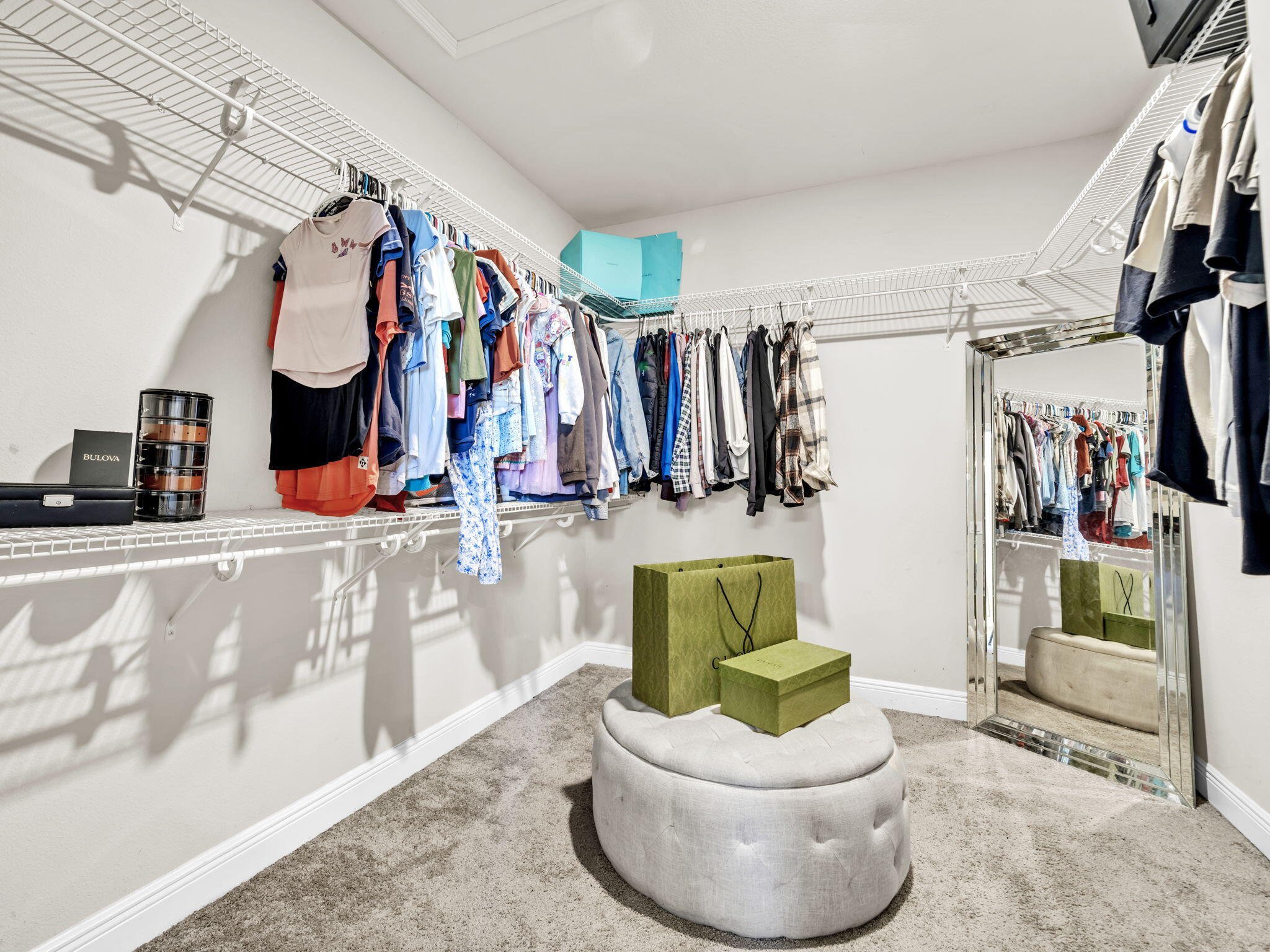 1056 Brushed Dune Circle