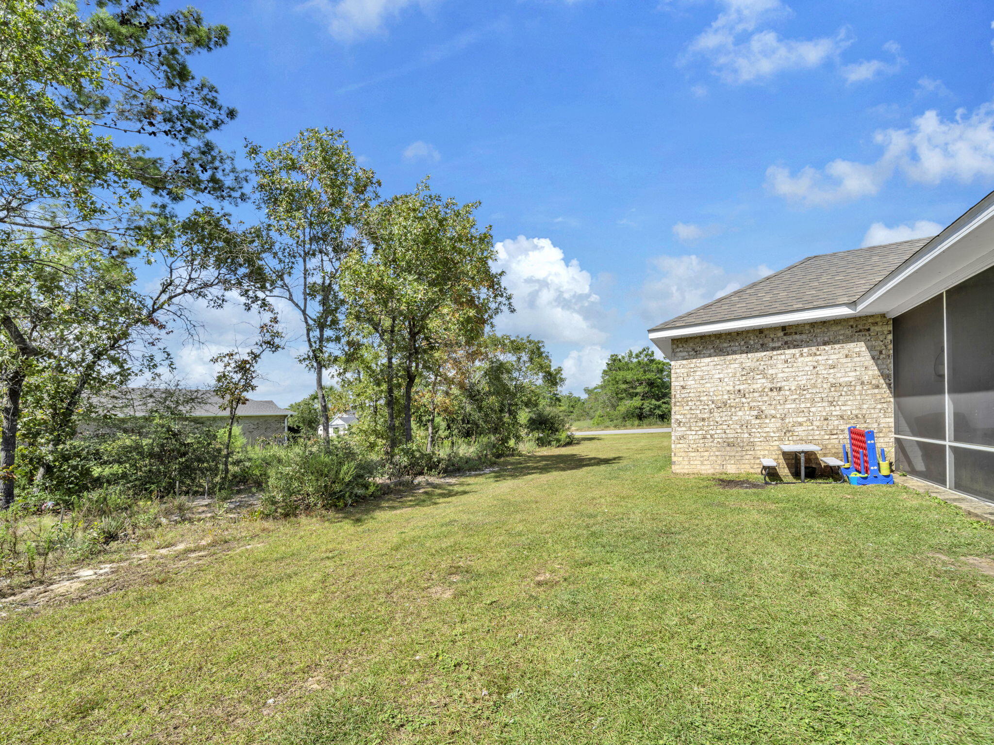 1056 Brushed Dune Circle