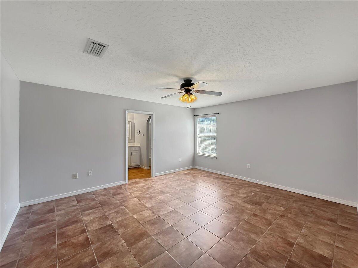 1958 Commodore Drive