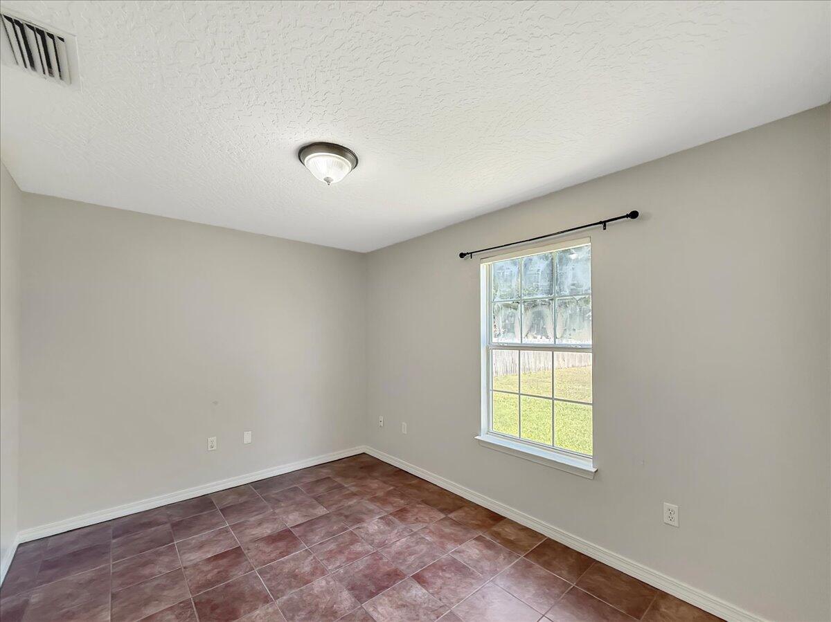 1958 Commodore Drive