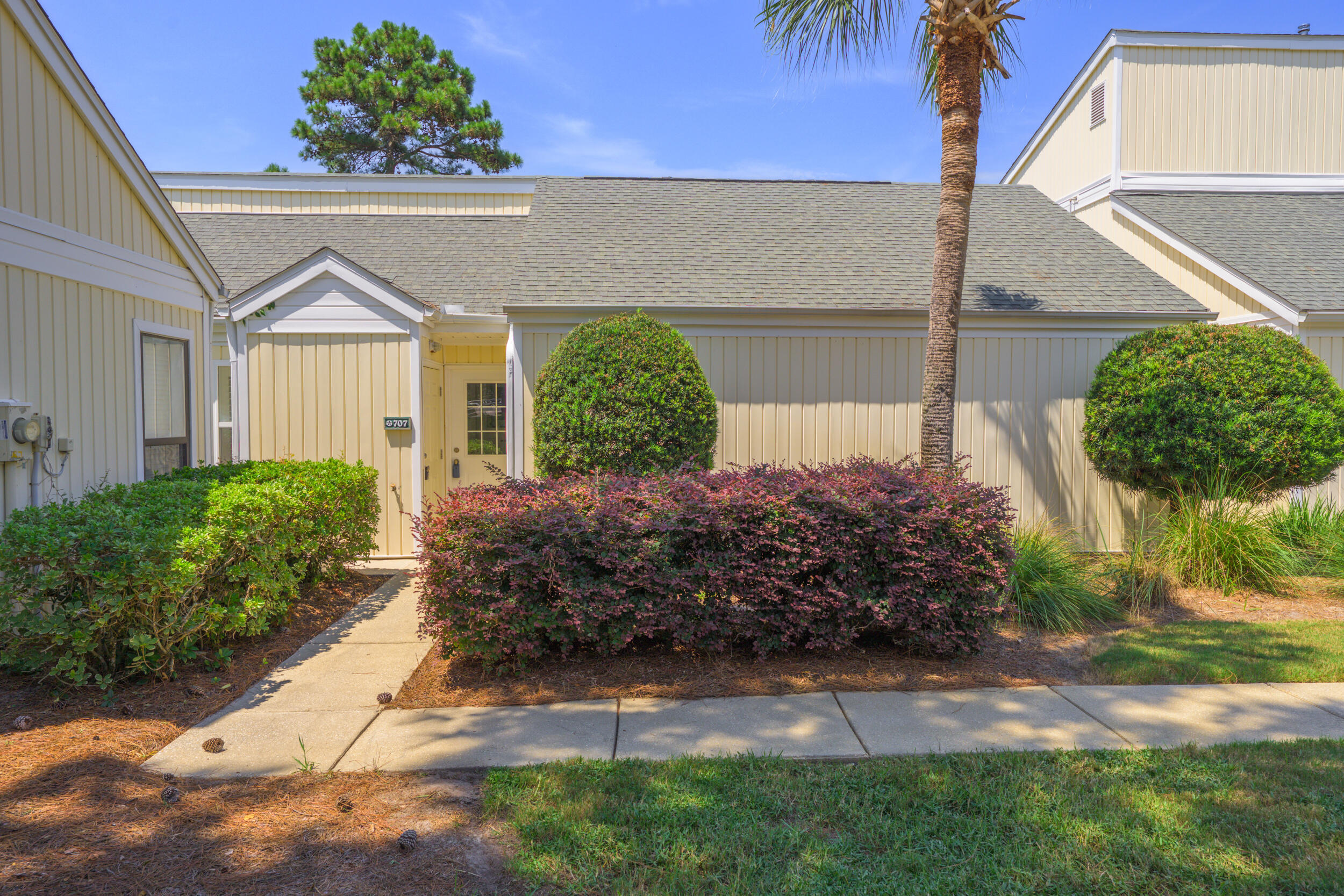 707 Sandpiper Drive, # 10670