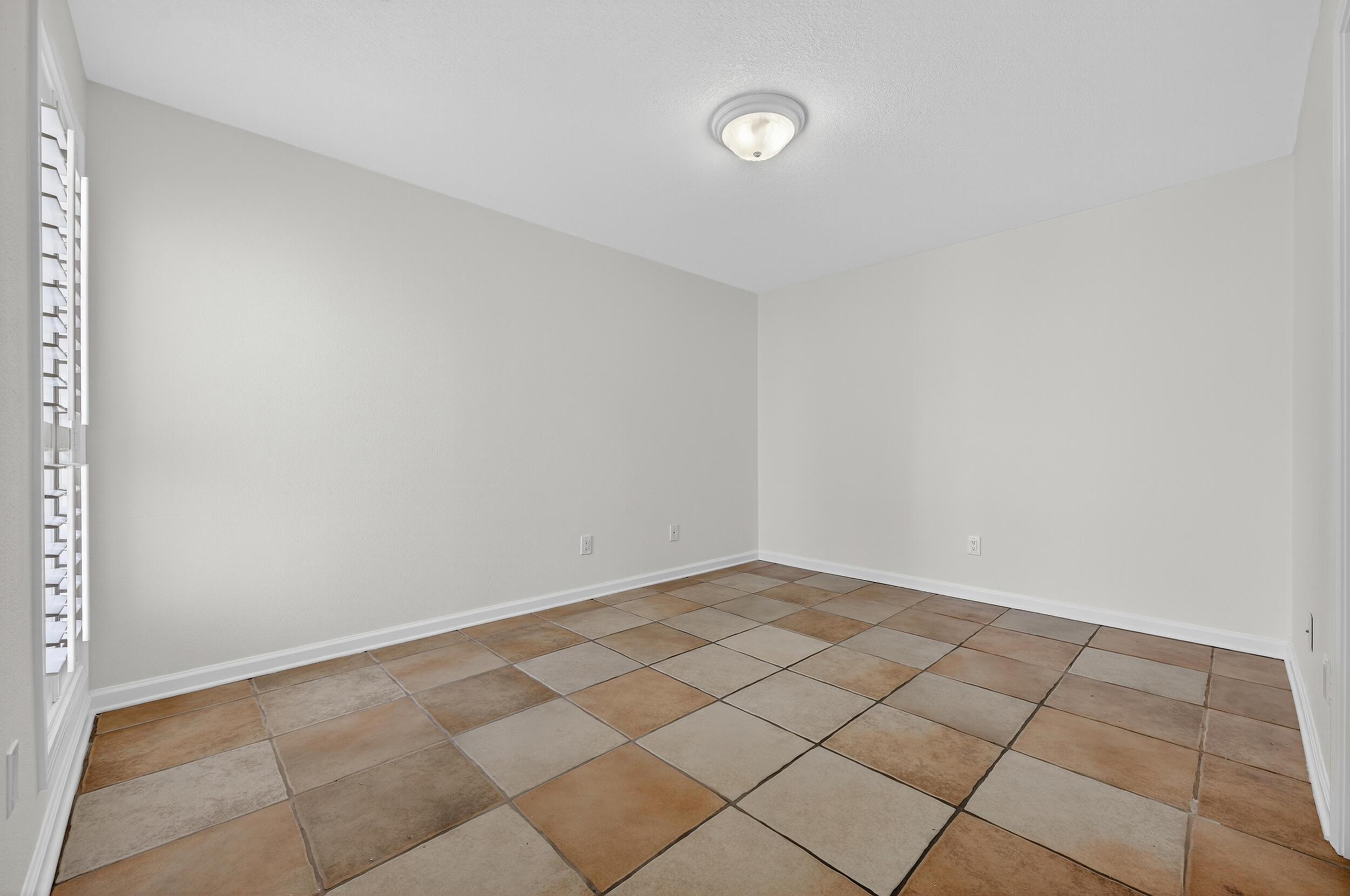 707 Sandpiper Drive, # 10670