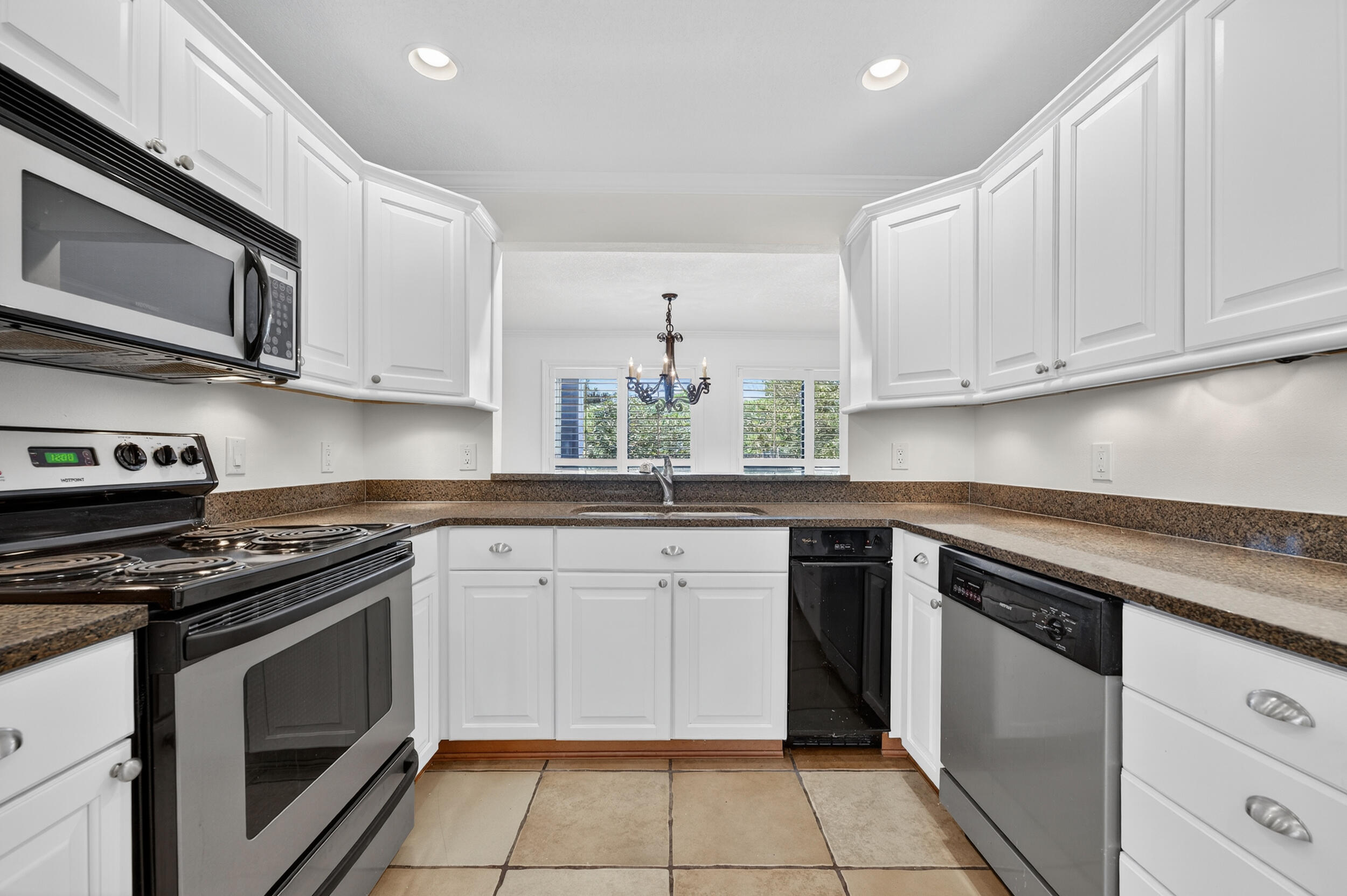 707 Sandpiper Drive, # 10670