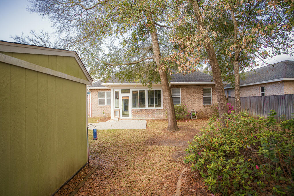 111 Arrowhead Way