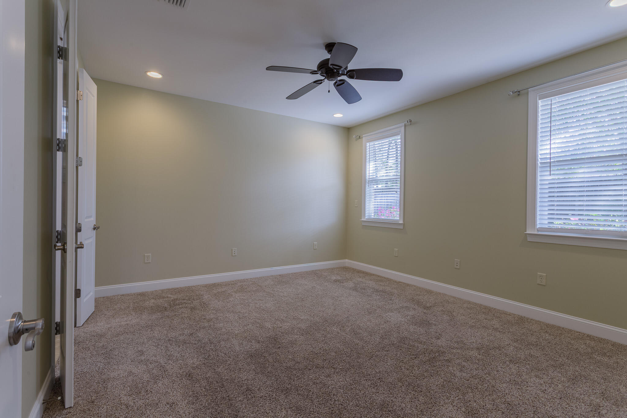 111 Arrowhead Way