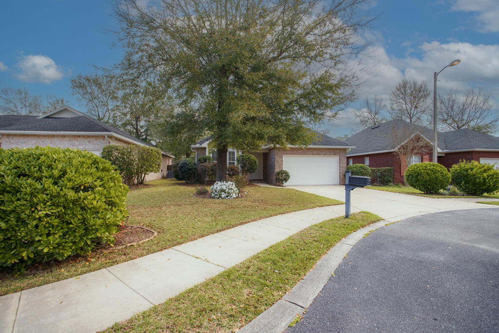 111 Arrowhead Way