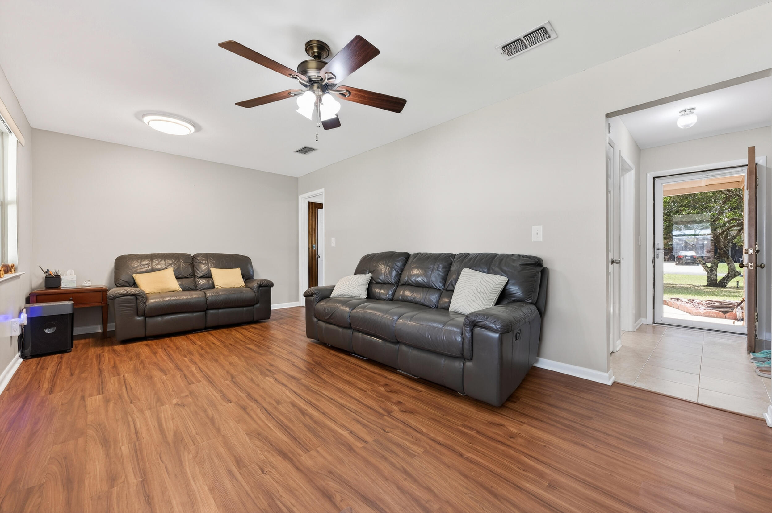 323 Pontevedra Lane