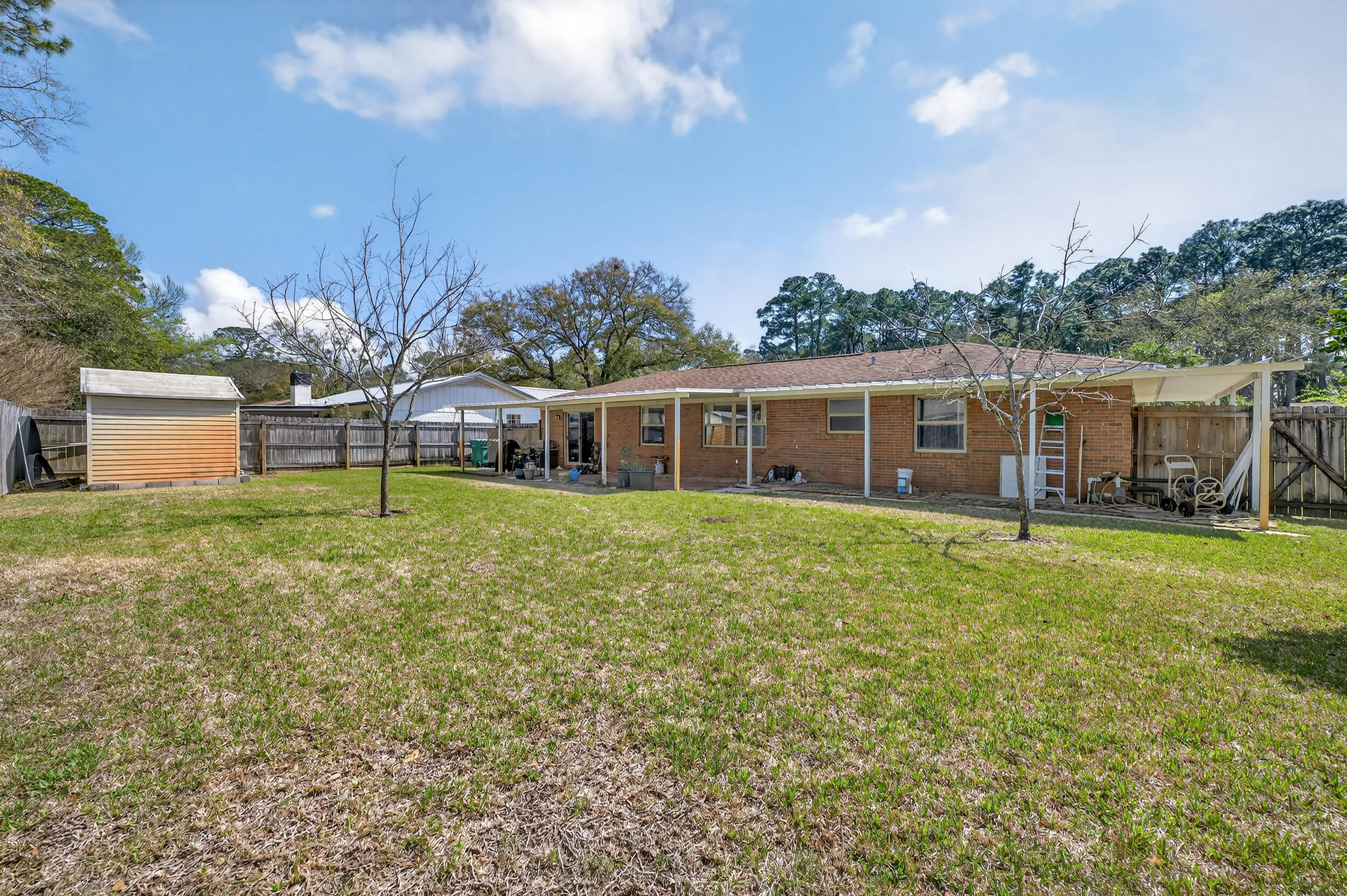 323 Pontevedra Lane