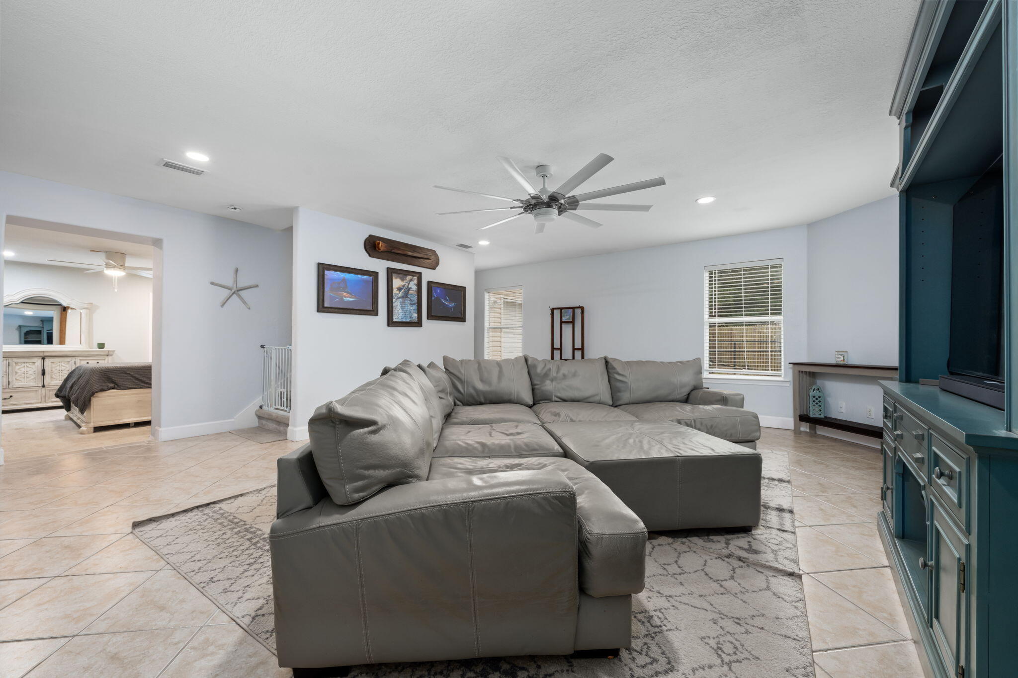 255 Edge Avenue