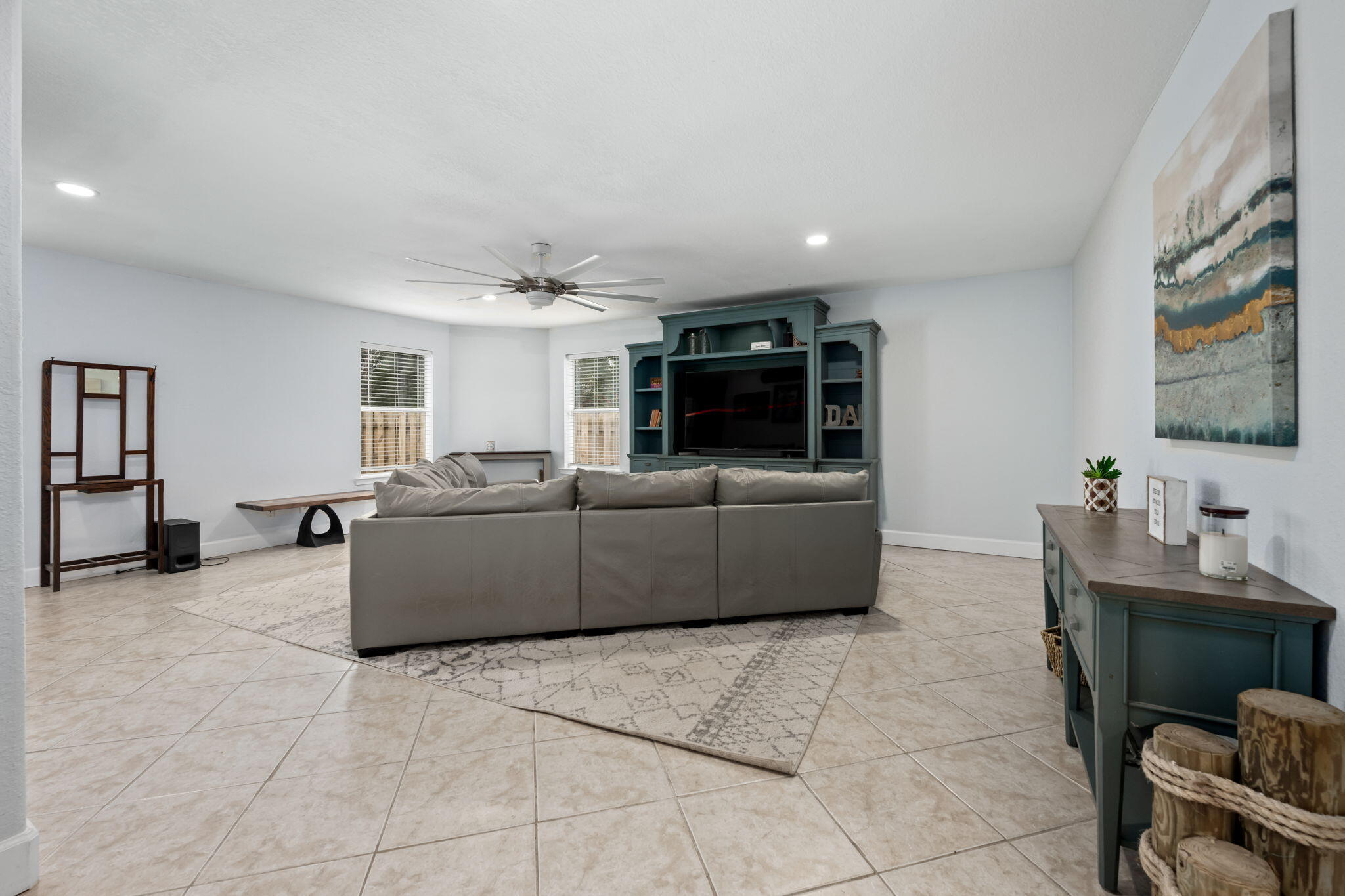 255 Edge Avenue