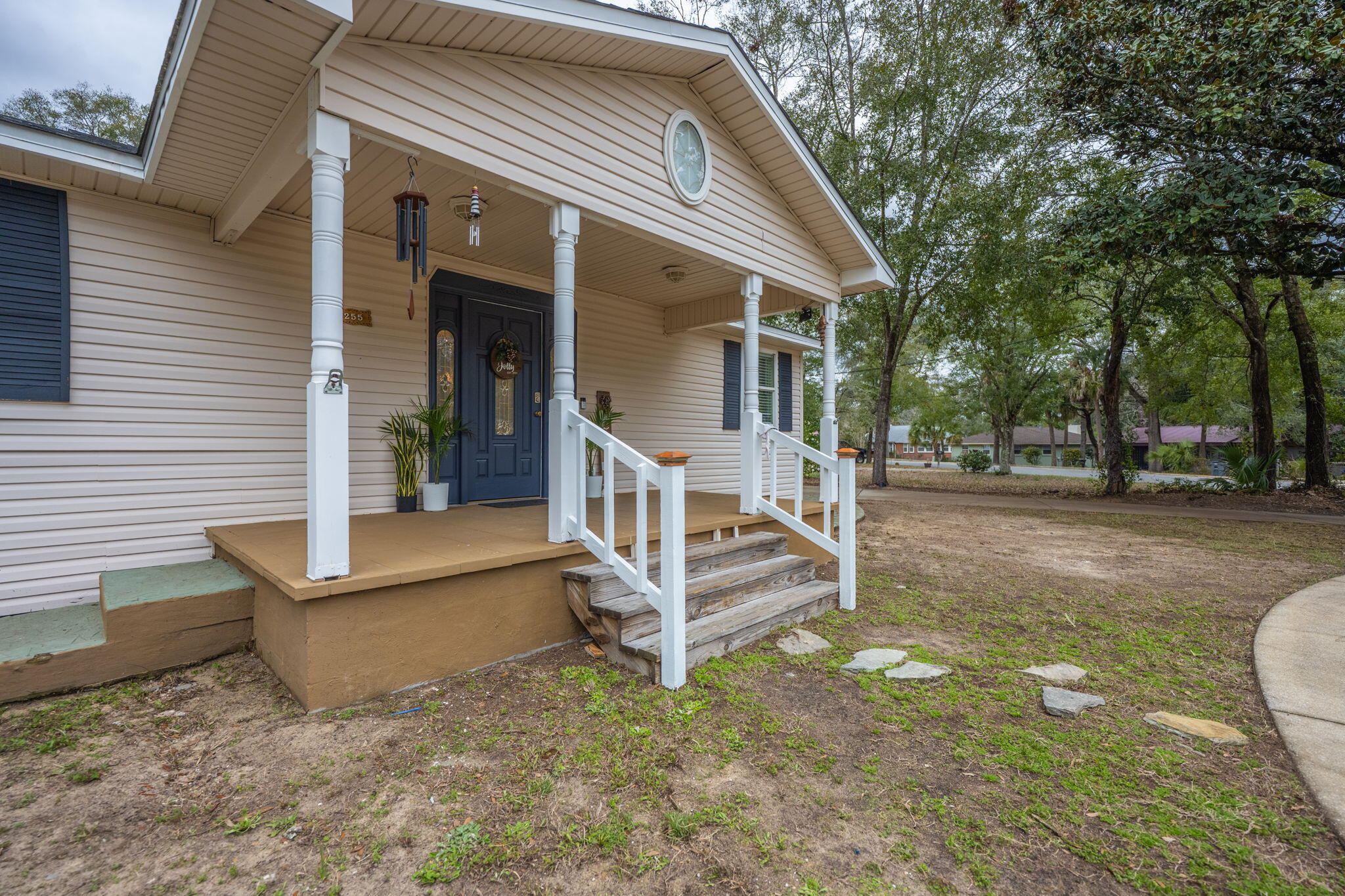255 Edge Avenue